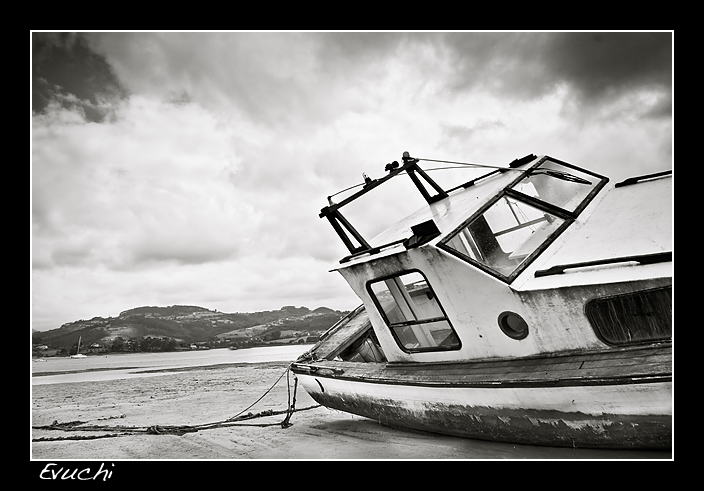 Barco fantasma
Keywords: barco asturias villaviciosa playa mar