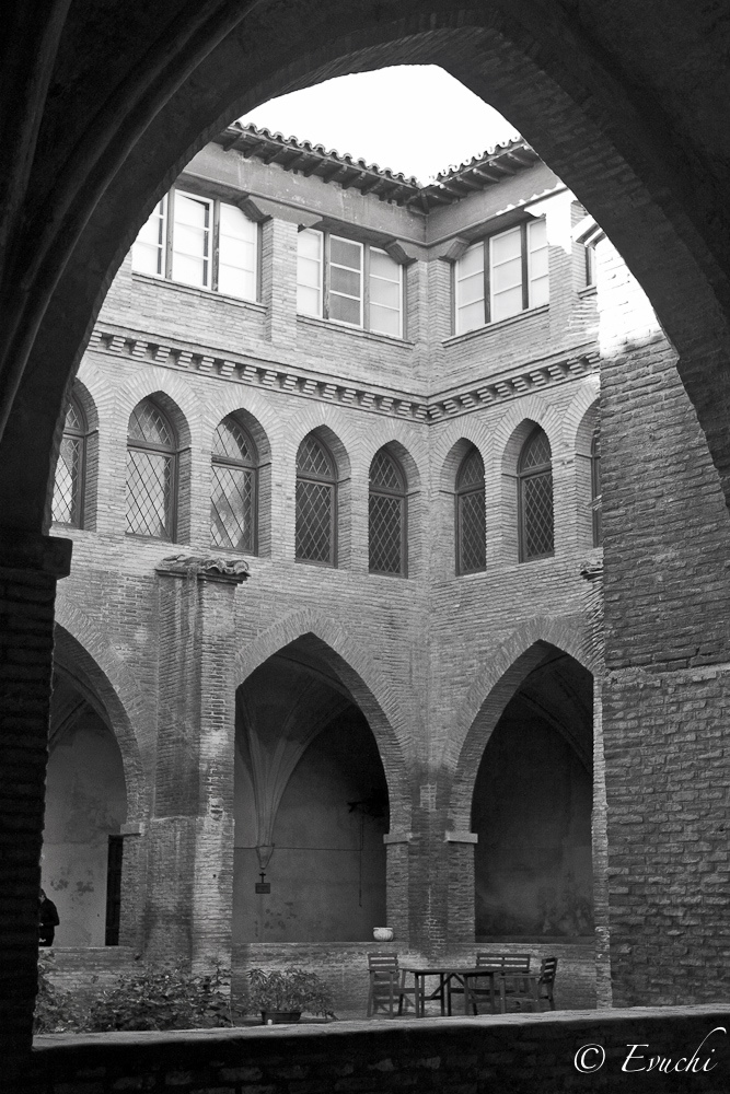 Rinconcito de paz
Keywords: urban zaragoza monasterio monastery