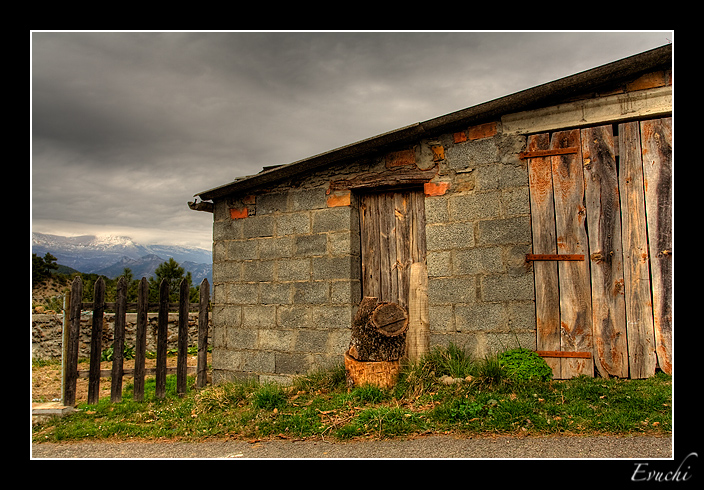RincÃ³n abandonado del Pirineo.
Keywords: rincon abandonado casa pirineo belsierre montaÃ±a lugar